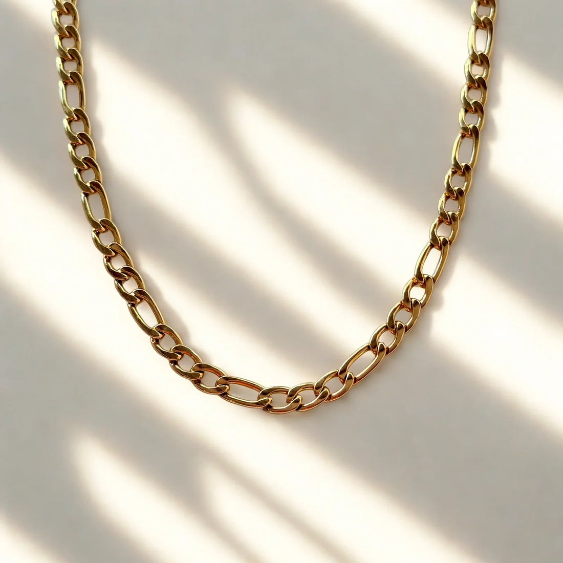 Classic Gold Chain for Men India | Galaxy Alpha