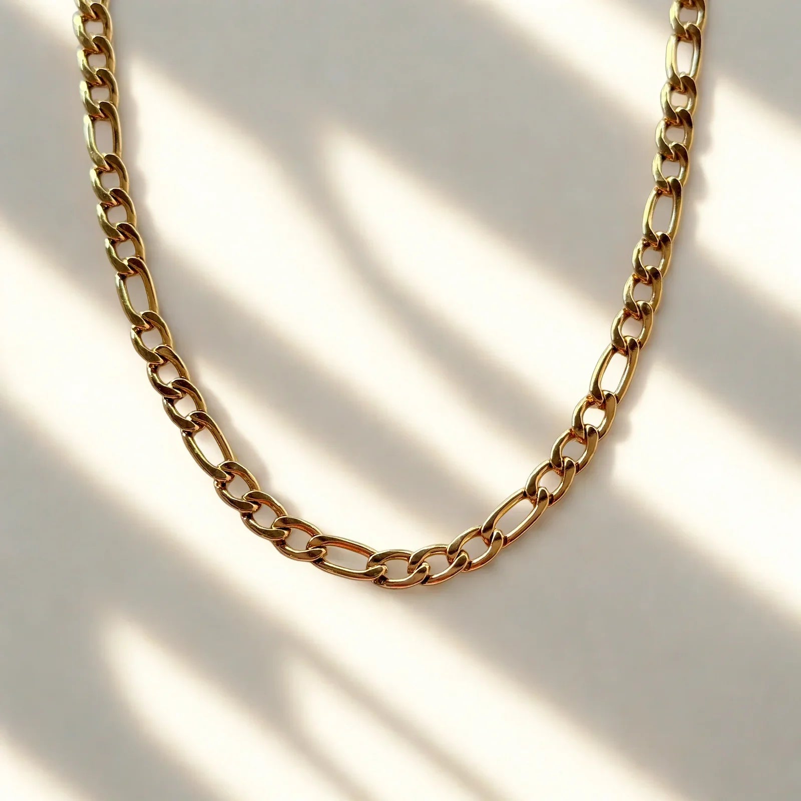 Classic Gold Chain for Men India | Galaxy Alpha