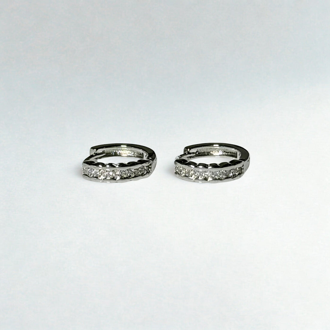 Kevin Hoops  The Bold Silver Hoop Earrings Every Man Needs in 2025