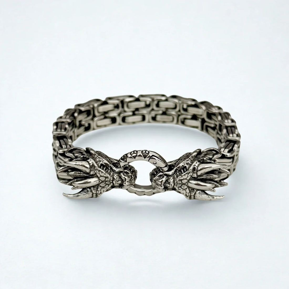 Why Every Man Needs a Bold Men's Bracelet in His Jewellery Collection