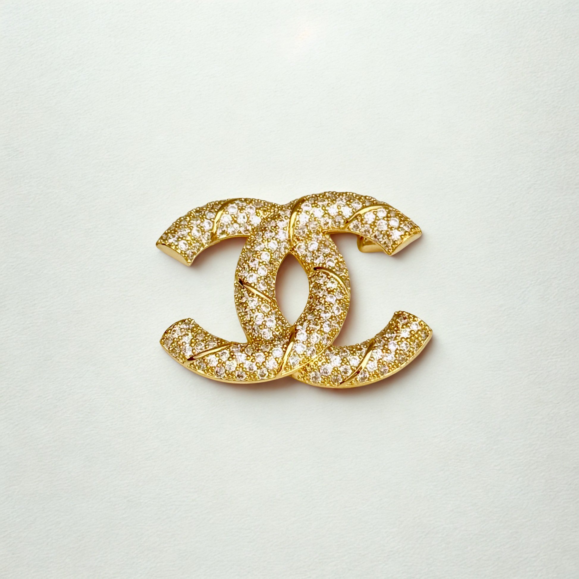 Flex Brooch