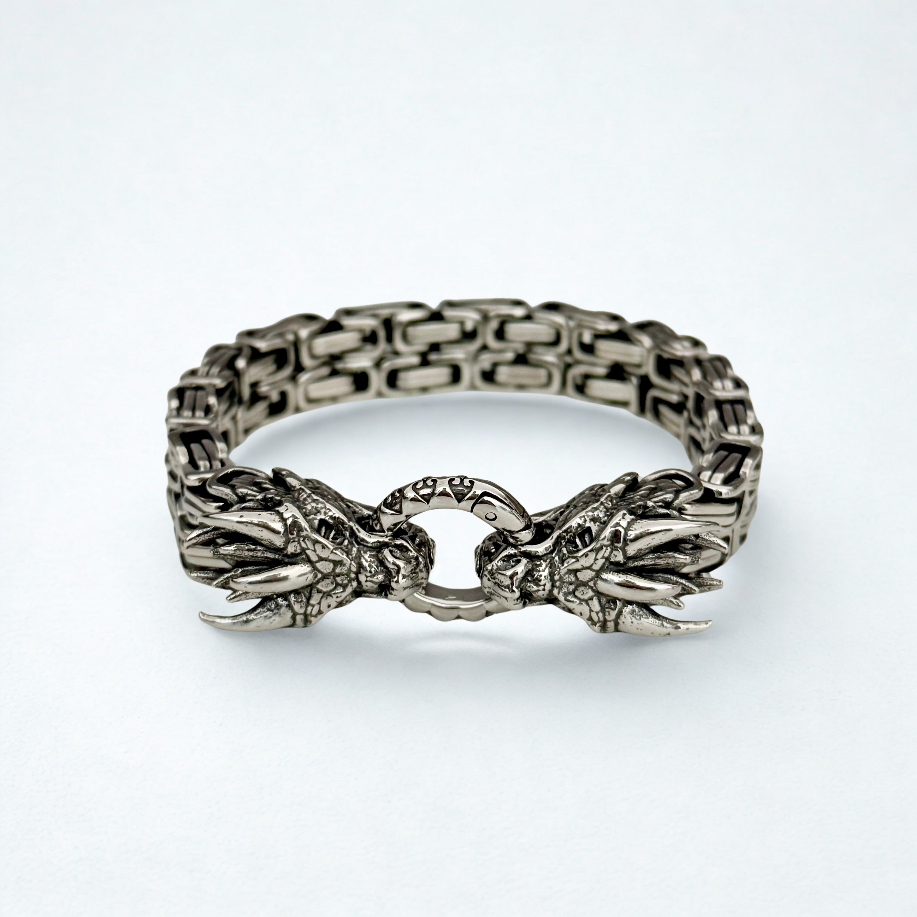 Drag Bracelet