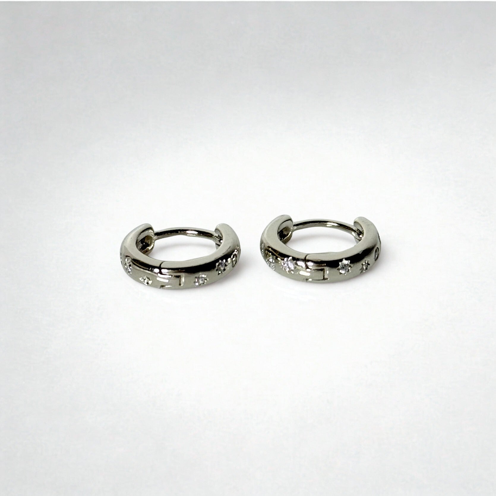 Neil Hoops - For Men